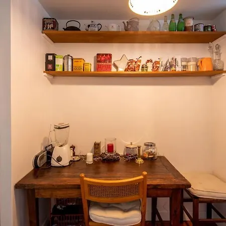 דירה Charming Located In The Heart Of *